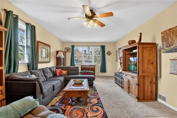 $515,000 | 22420 Eisele Road, Cleveland, MO 64734