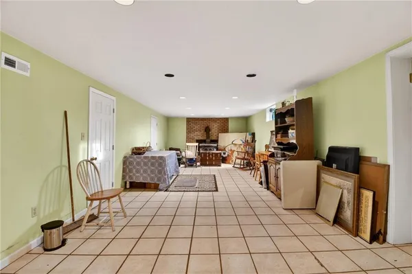 $515,000 | 22420 Eisele Road, Cleveland, MO 64734
