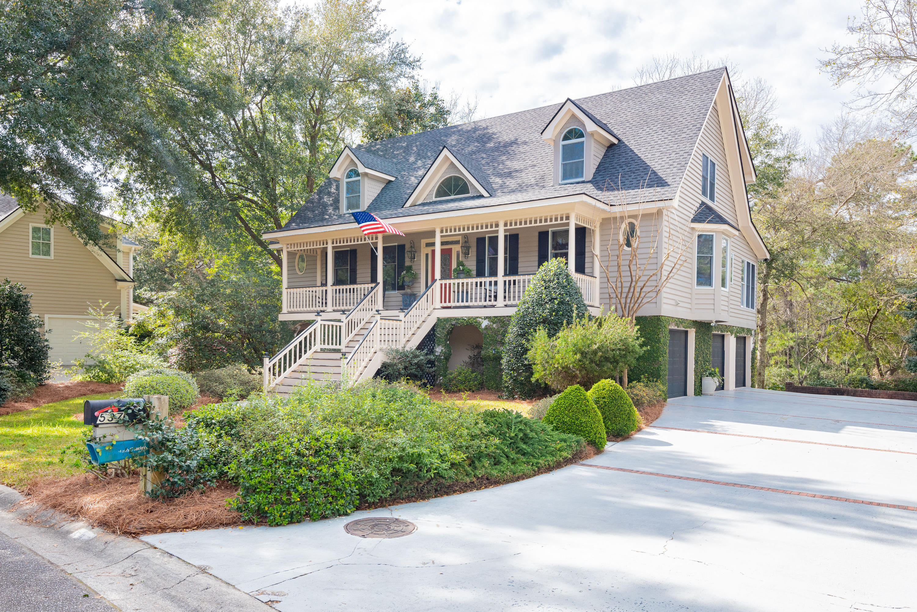 537 Planters Loop Mount Pleasant, SC 29464 - Photo 1 of 82 537PlantersLoop-1