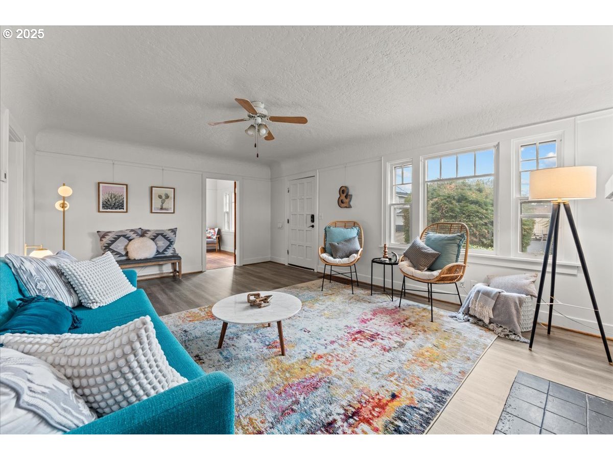 5130 Southeast Bush Street Portland, OR 97206 - Photo 11 of 36