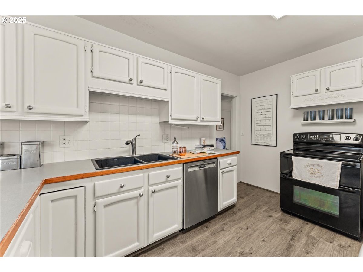 5130 Southeast Bush Street Portland, OR 97206 - Photo 20 of 36