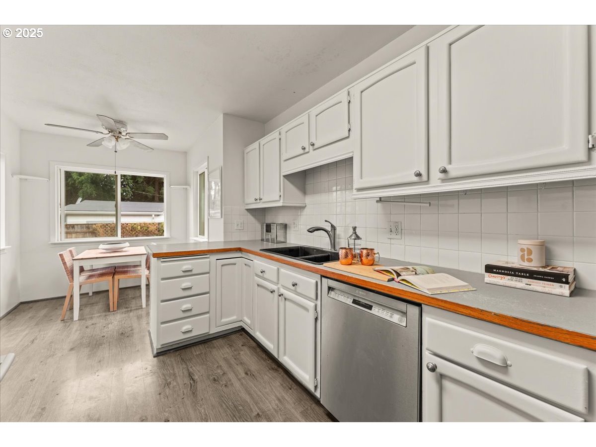 5130 Southeast Bush Street Portland, OR 97206 - Photo 23 of 36