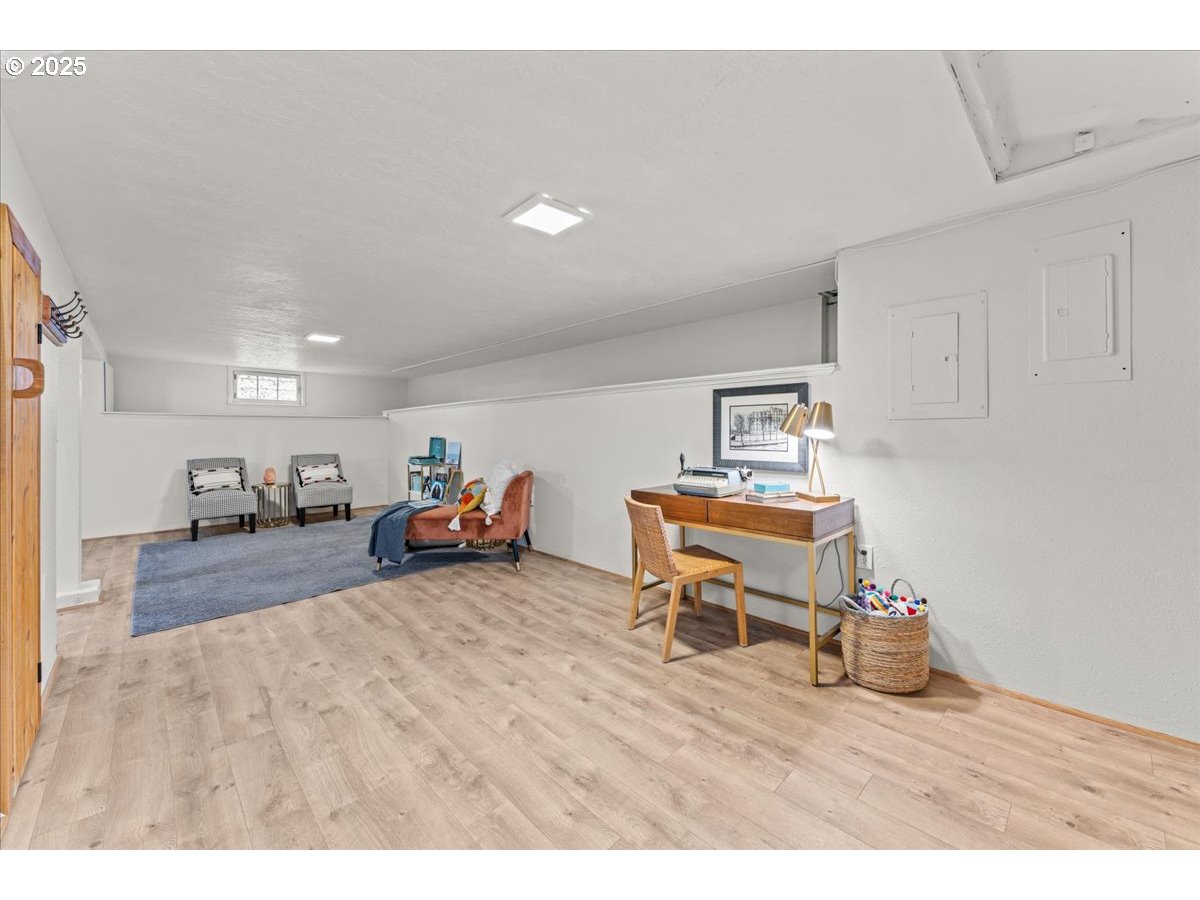 5130 Southeast Bush Street Portland, OR 97206 - Photo 26 of 36