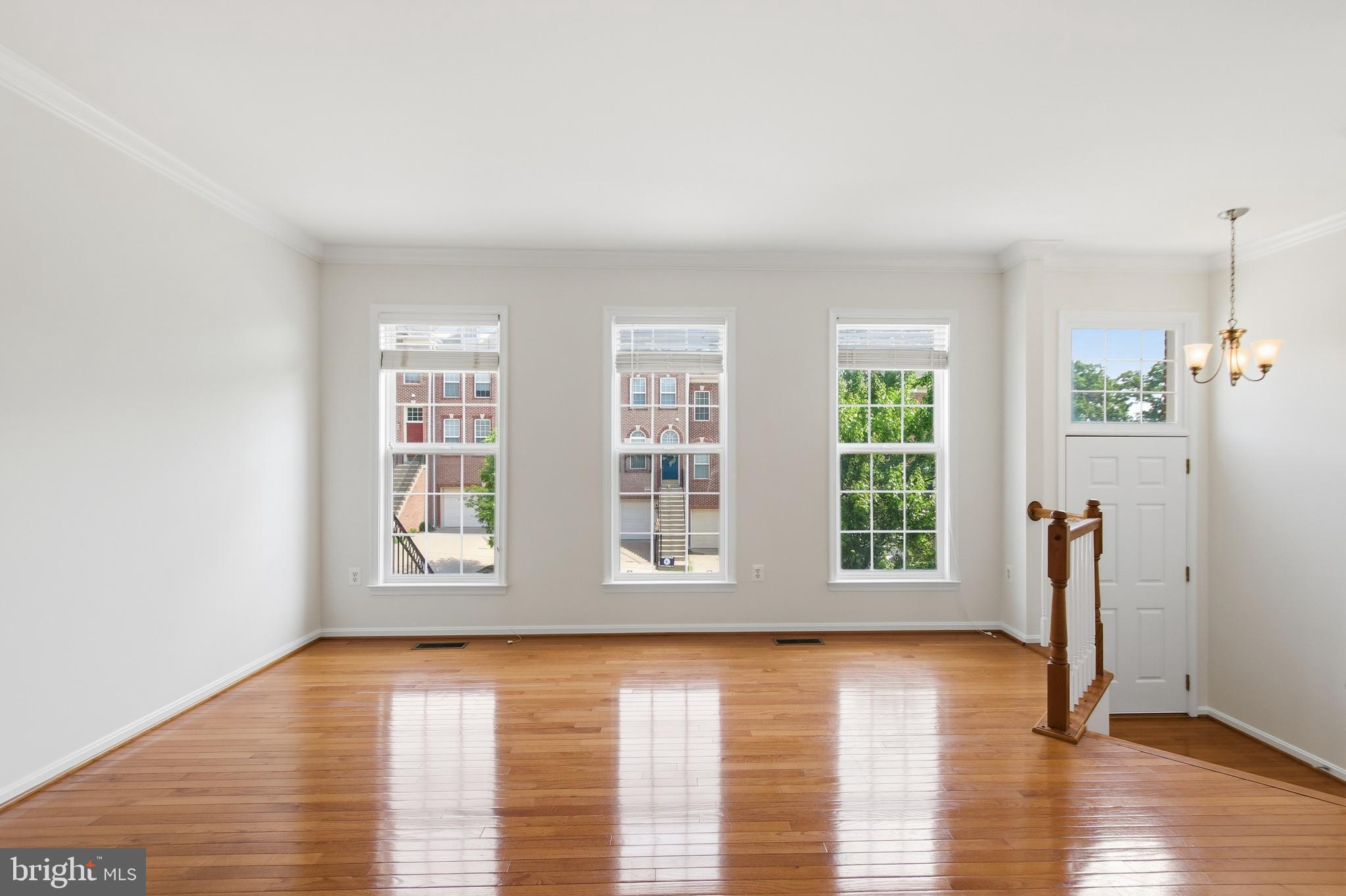 9148 Furey Road Lorton, VA 22079 - Photo 4 of 35 Living Room/Freshly Painted