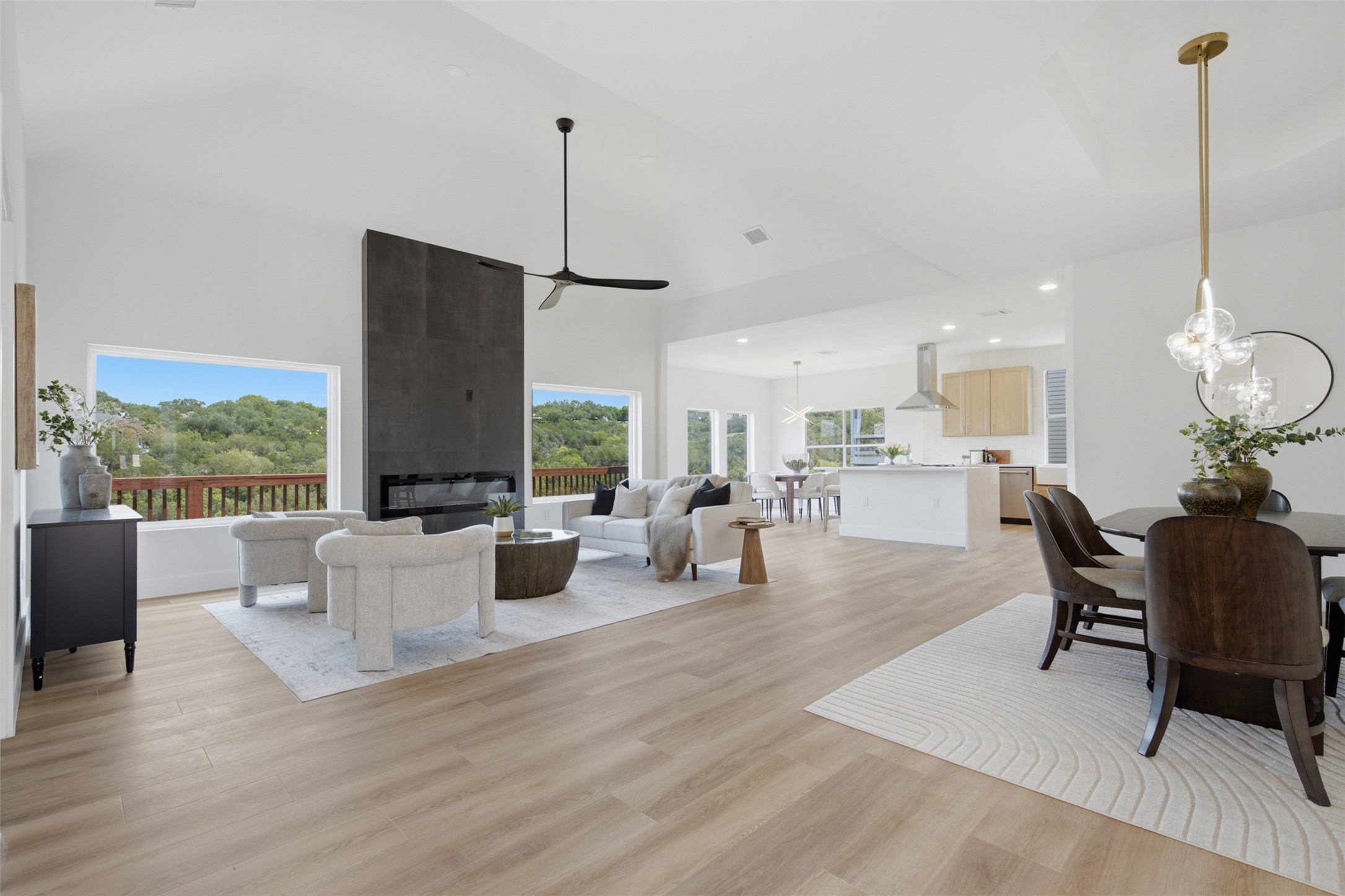 9312 Knoll Crest Loop Austin, TX 78759 - Photo 18 of 40 Gallery Image 18