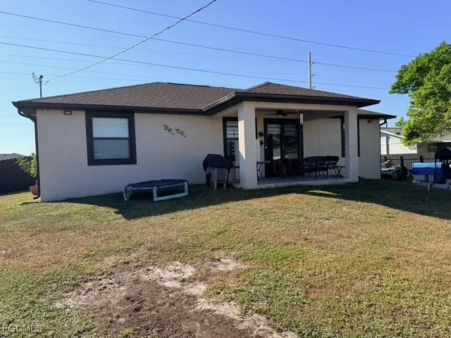 a house view with a outdoor space