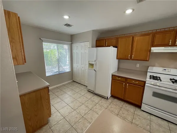 $429,999 | 712 Salt Flats Circle, Henderson, NV 89011