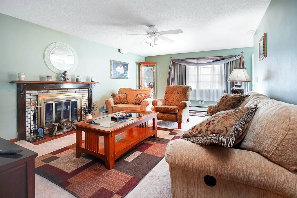 217 Bolton Street Springfield, MA 01119 - Photo 7 of 38