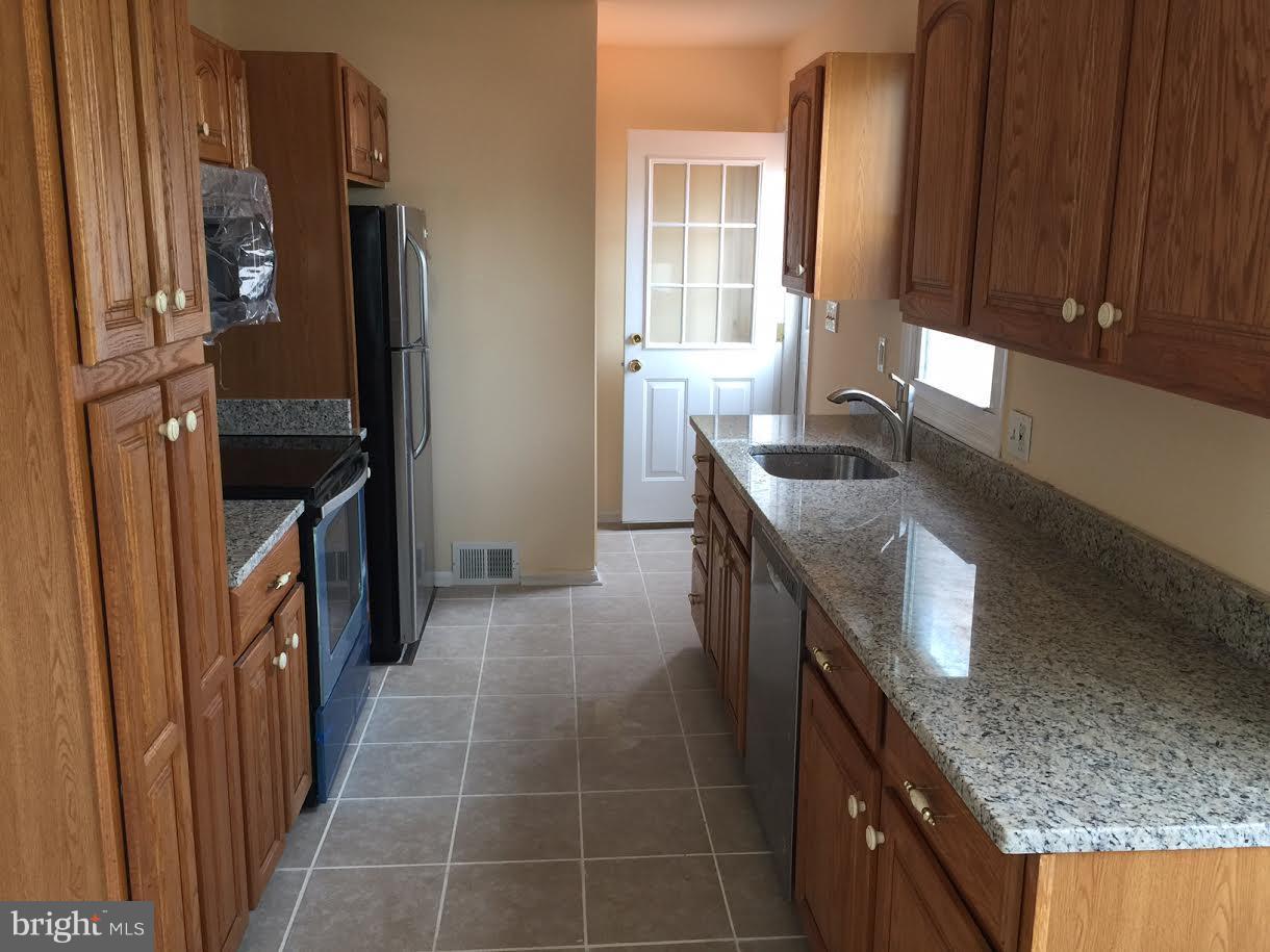 8111 Edgewater Road Clearwater Beach, MD 21226 - Photo 11 of 17 Kitchen