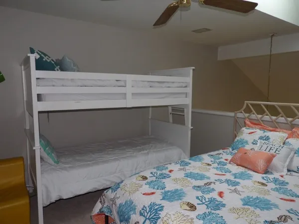 $1,250 | 1100 Possum Trot Road, Unit H356, North Myrtle Beach, SC 29582