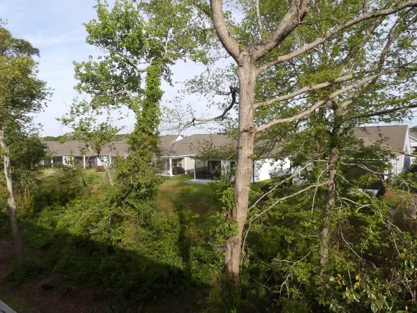 $1,250 | 1100 Possum Trot Road, Unit H356, North Myrtle Beach, SC 29582
