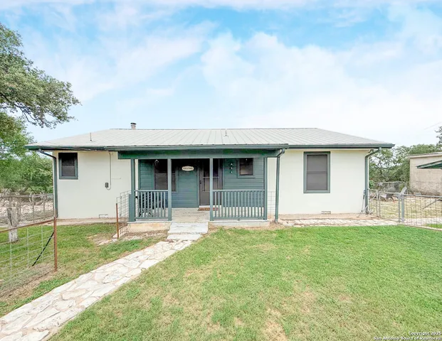 $749,000 | 1130 County Road 270, Mico, TX 78056