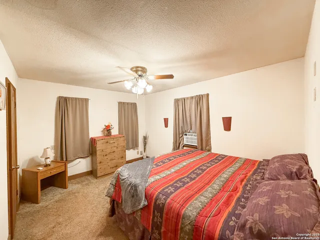 $749,000 | 1130 County Road 270, Mico, TX 78056