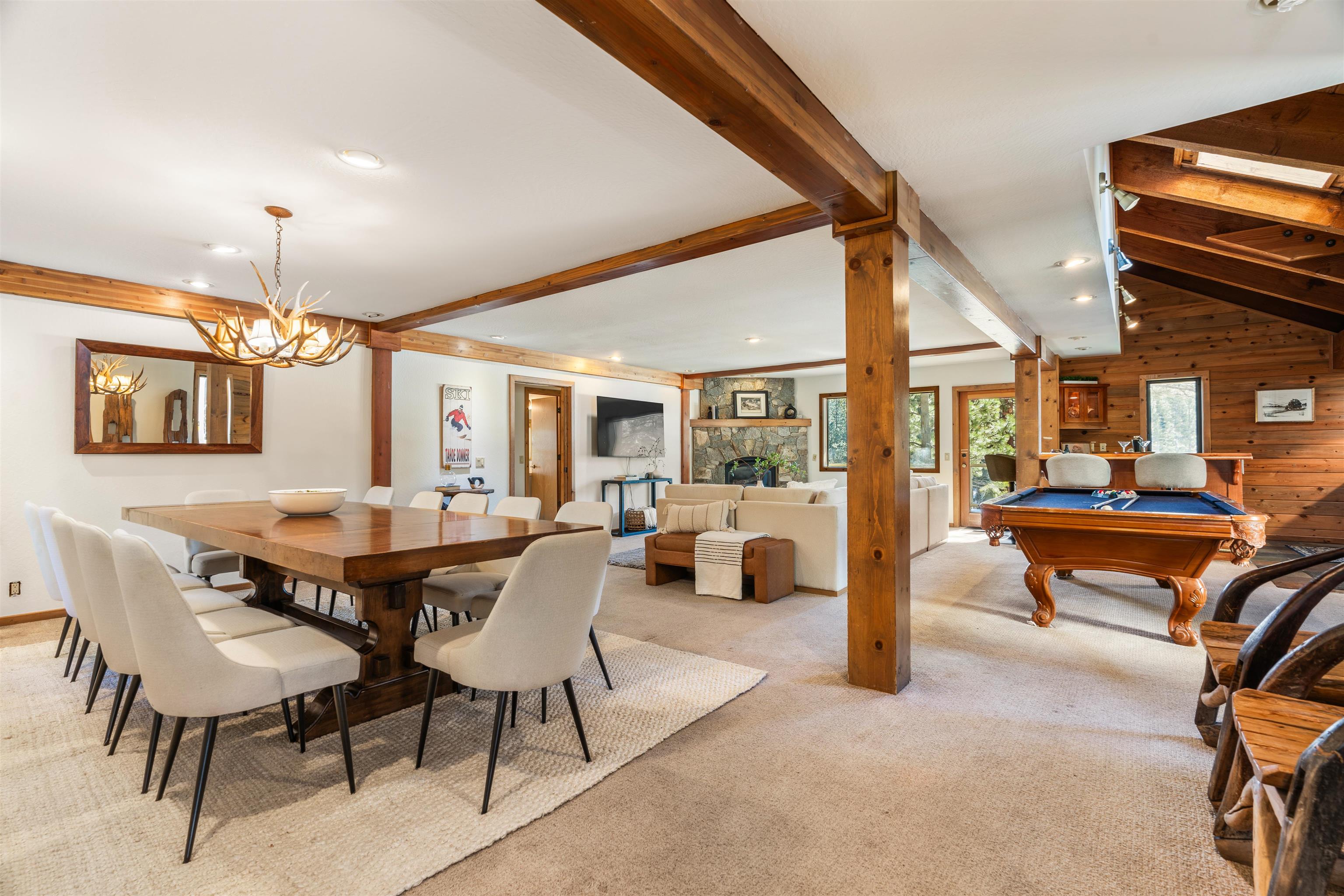 519 Wolf Tree Truckee, CA 96161 - Photo 4 of 22