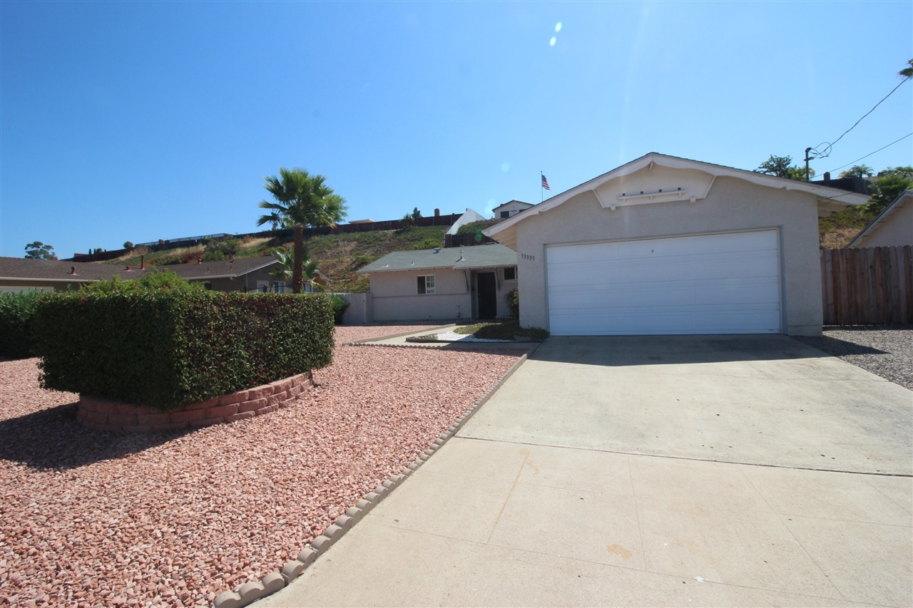13335 Frame Road Poway, CA 92064 - Photo 2 of 23