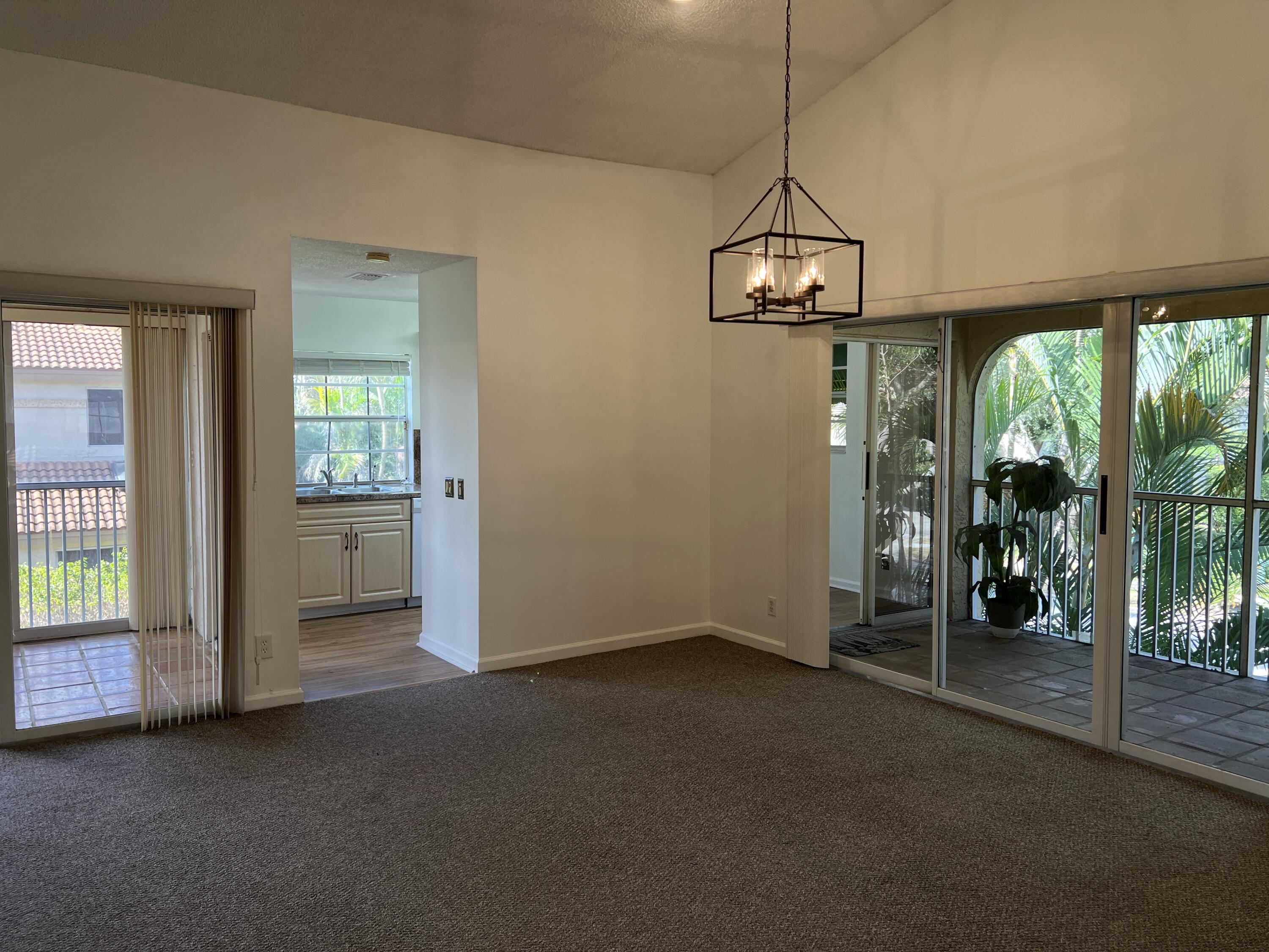 6622 Via Regina Boca Raton, FL 33433 - Photo 10 of 29 Living Room/Dining Area