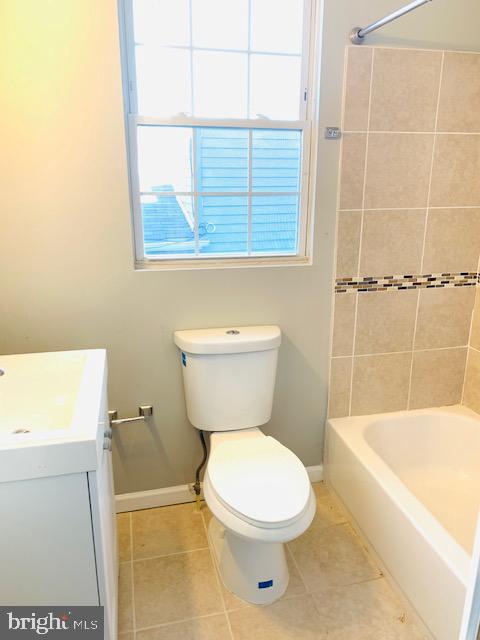 4908 1/2 Harford Road Baltimore, MD 21214 - Photo 13 of 22 Gallery Image 13