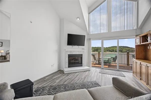 $324,900 | 172 Cedar Glen Drive, Unit 4B, Camdenton, MO 65020