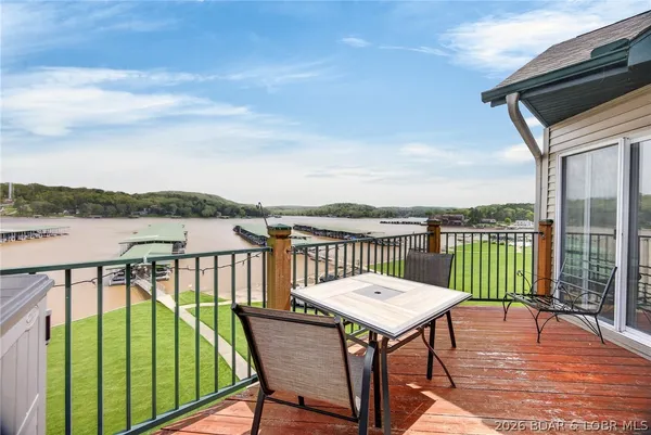 $324,900 | 172 Cedar Glen Drive, Unit 4B, Camdenton, MO 65020