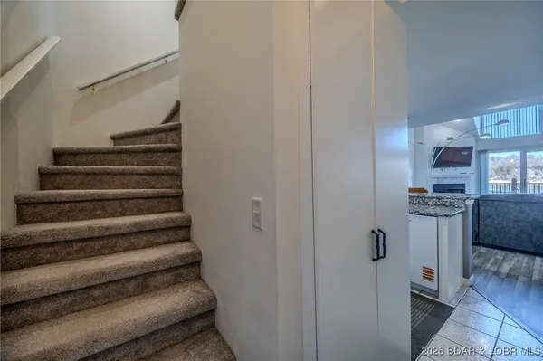 $329,000 | 172 Cedar Glen Drive, Unit 4B, Camdenton, MO 65020