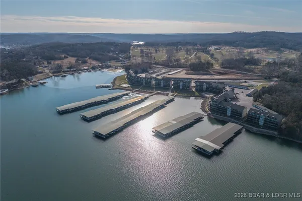 $329,000 | 172 Cedar Glen Drive, Unit 4B, Camdenton, MO 65020