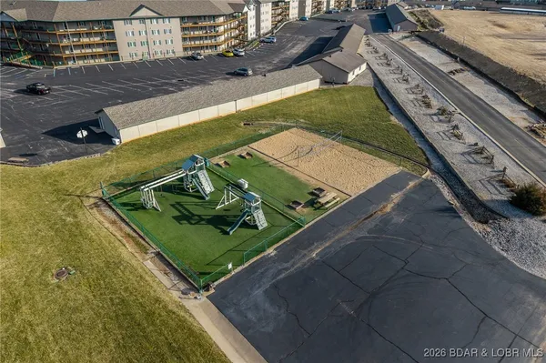 $329,000 | 172 Cedar Glen Drive, Unit 4B, Camdenton, MO 65020