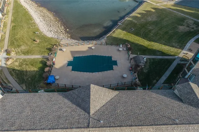 $329,000 | 172 Cedar Glen Drive, Unit 4B, Camdenton, MO 65020