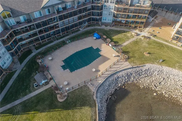 $329,000 | 172 Cedar Glen Drive, Unit 4B, Camdenton, MO 65020