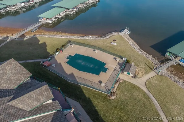 $329,000 | 172 Cedar Glen Drive, Unit 4B, Camdenton, MO 65020