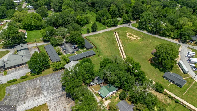 an aerial view of a tennis court