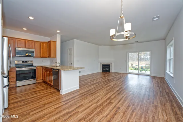 $419,900 | 8 Kendra Court, Cohoes, NY 12047