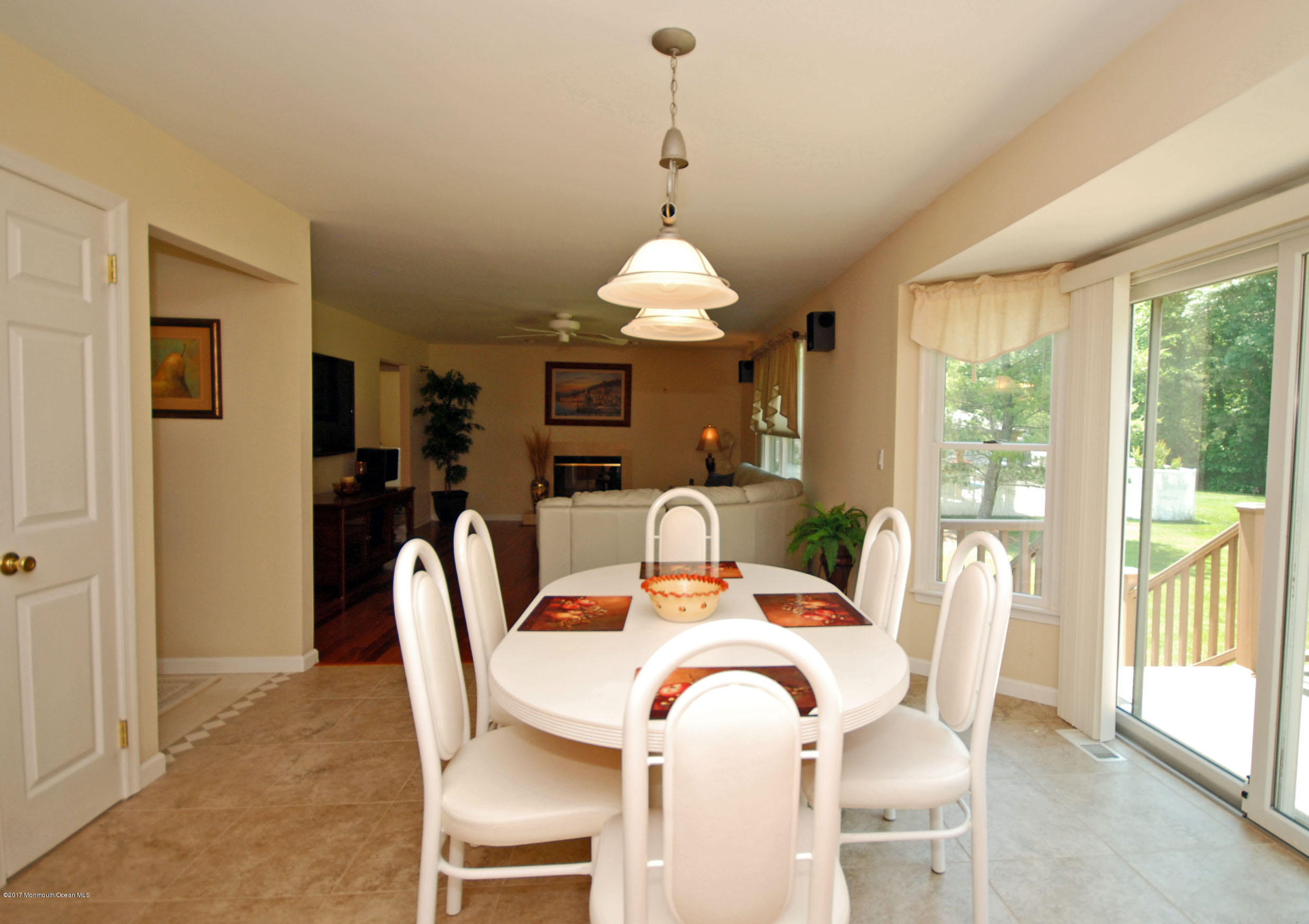 34 Templar Road Manalapan, NJ 07726 - Photo 13 of 32 DSC_5389