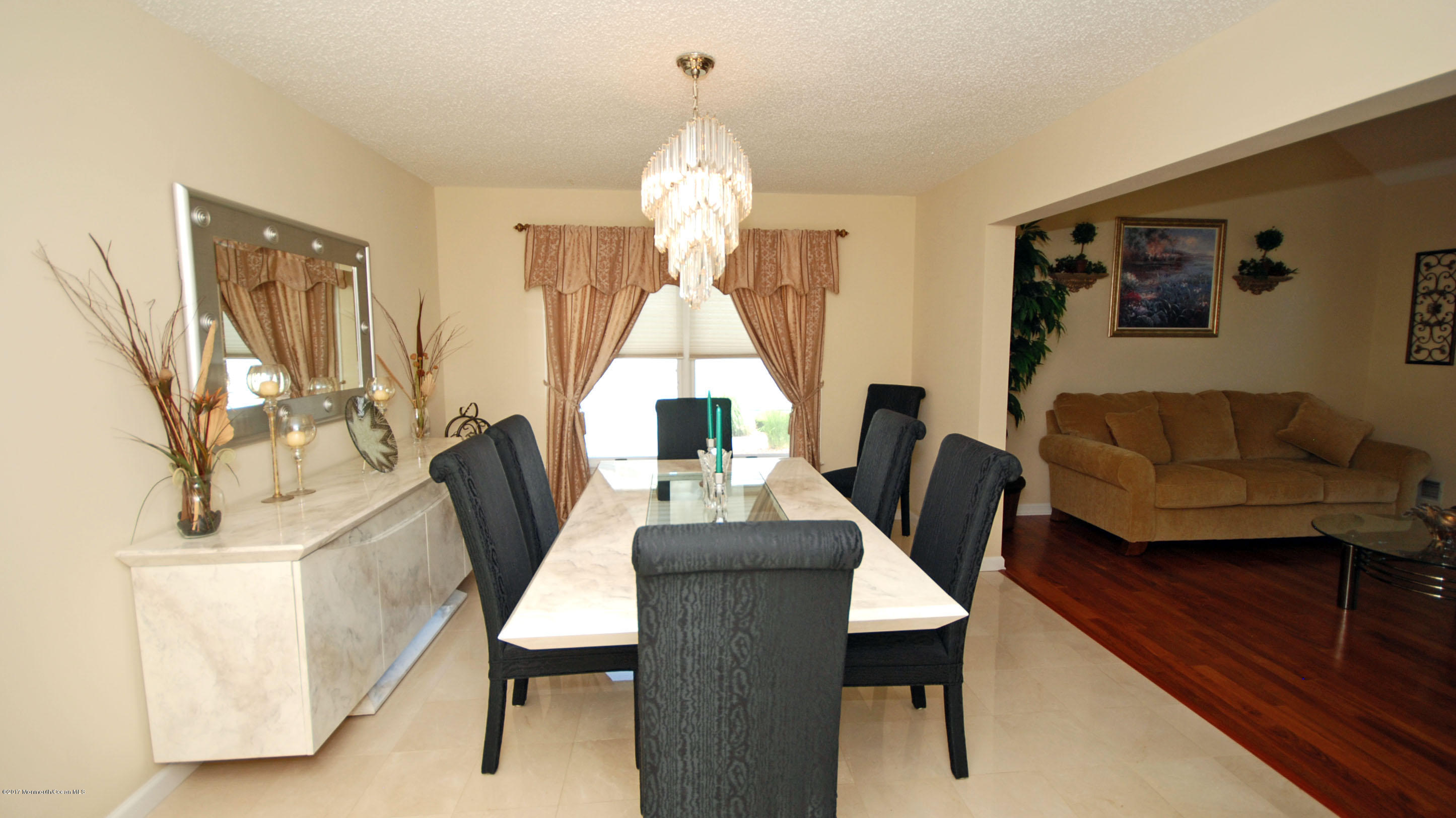 34 Templar Road Manalapan, NJ 07726 - Photo 7 of 32 DSC_5384