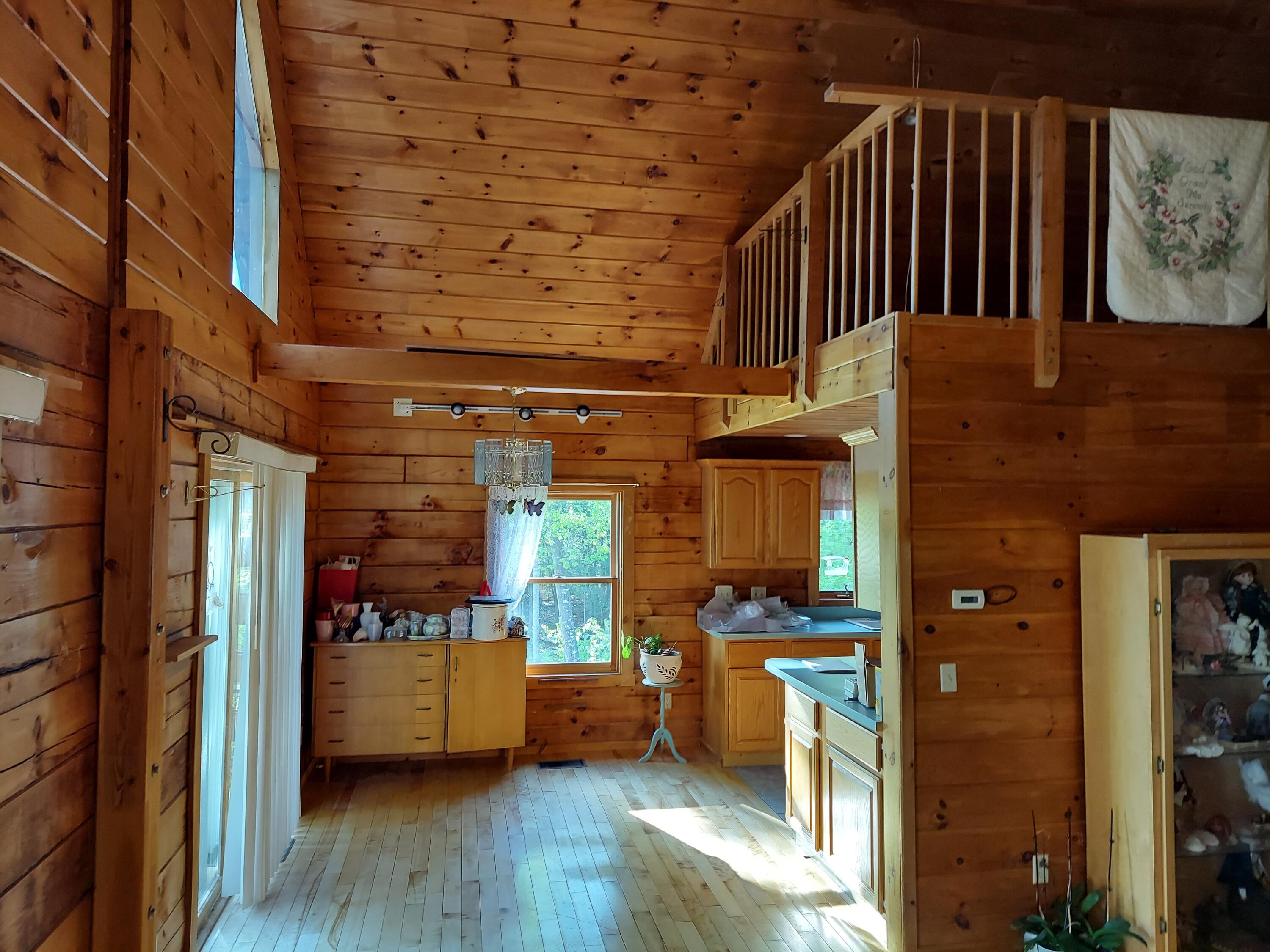 10 Cobble Hill Road South Paris, ME 04281 - Photo 13 of 15 Sargent dining