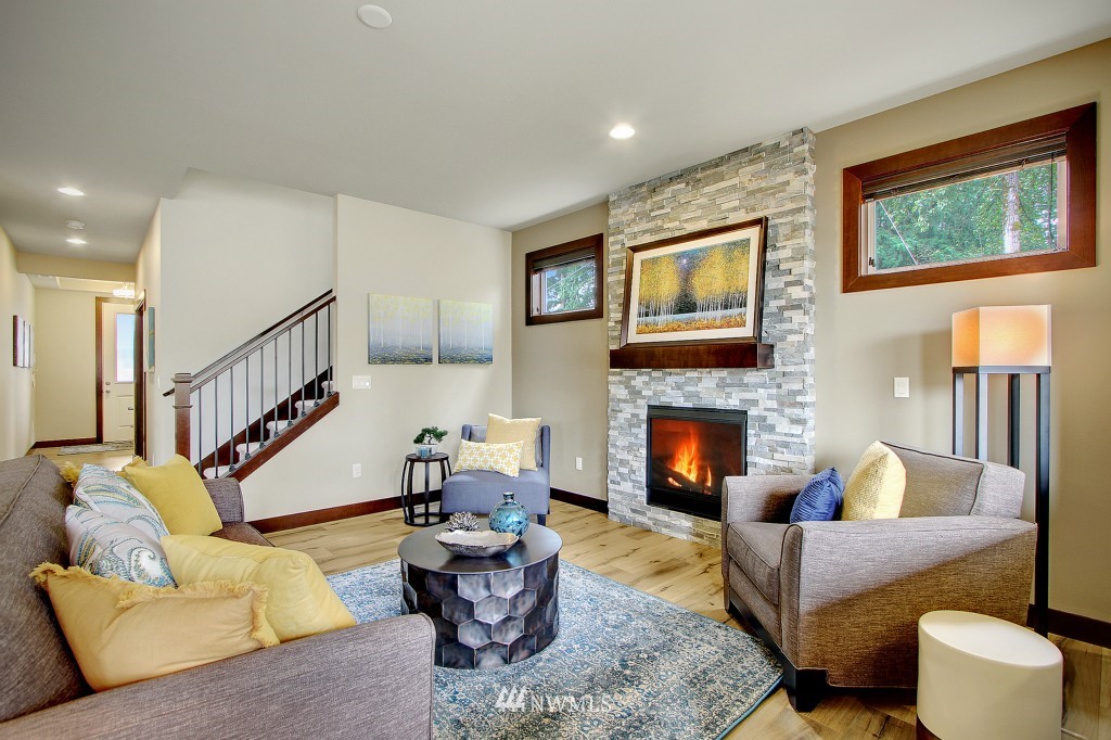 19505 Meridian Drive Southeast, Unit 1 Bothell, WA 98012 - Photo 14 of 25 Gallery Image 14