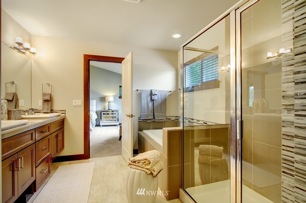 19505 Meridian Drive Southeast, Unit 1 Bothell, WA 98012 - Photo 18 of 25 Gallery Image 18