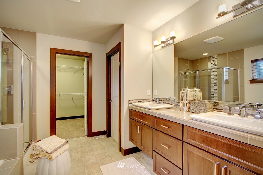 19505 Meridian Drive Southeast, Unit 1 Bothell, WA 98012 - Photo 21 of 25 Gallery Image 21