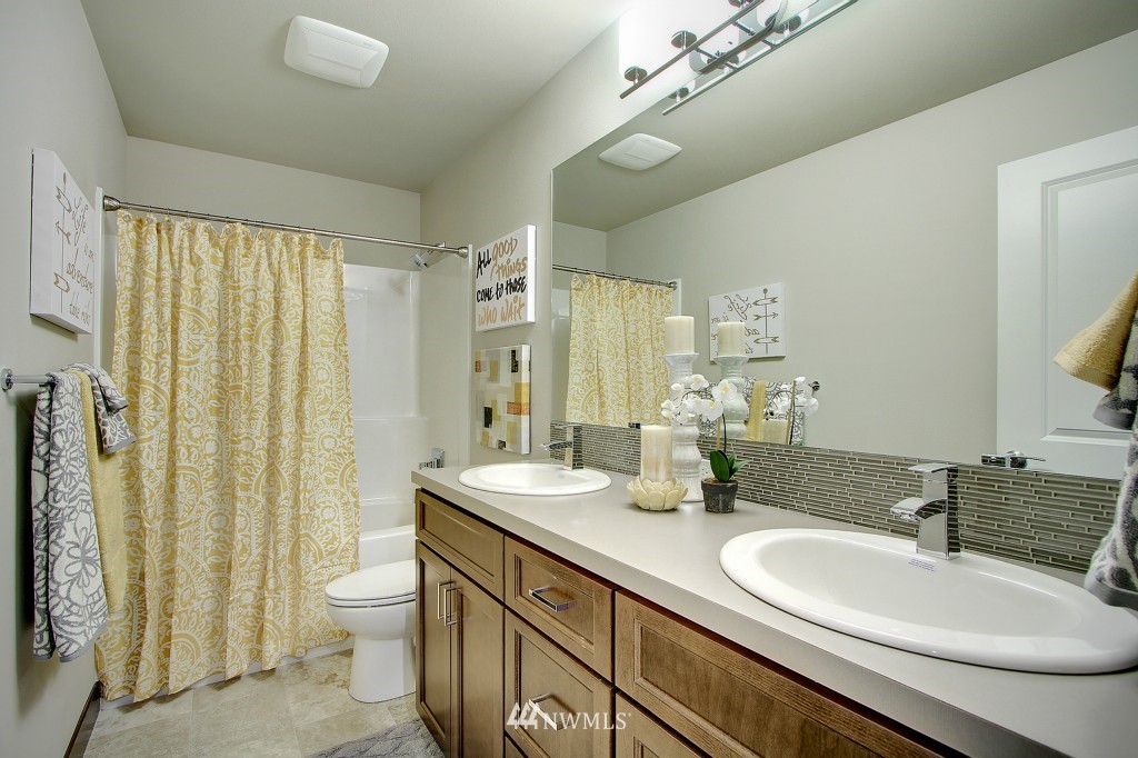19505 Meridian Drive Southeast, Unit 1 Bothell, WA 98012 - Photo 23 of 25 Gallery Image 23