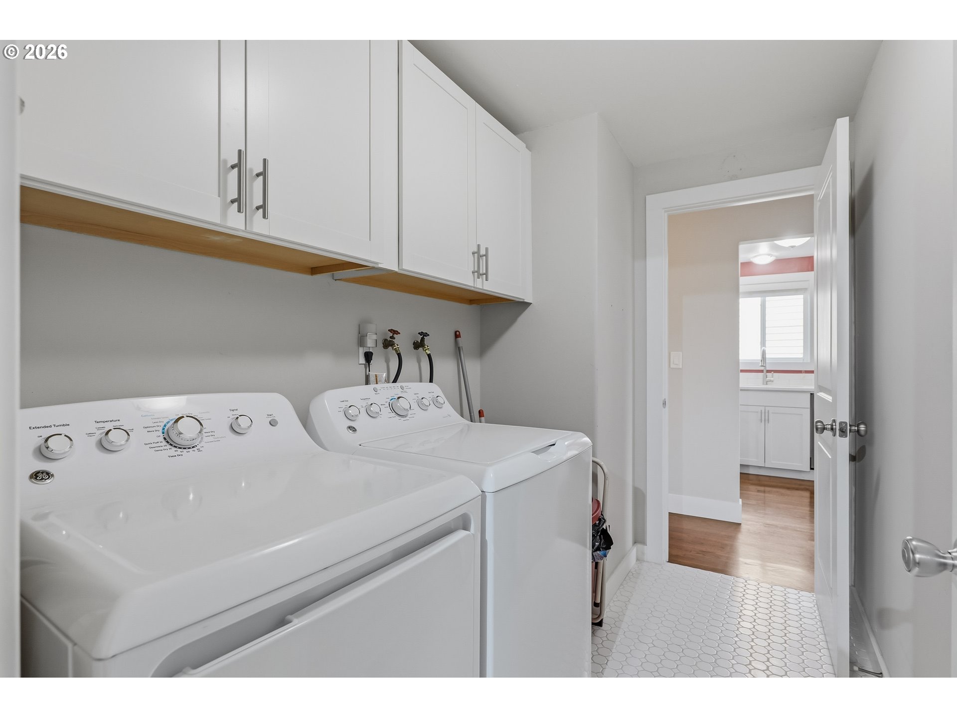 1273 Quinn Road Woodburn, OR 97071 - Photo 20 of 25 Laundry