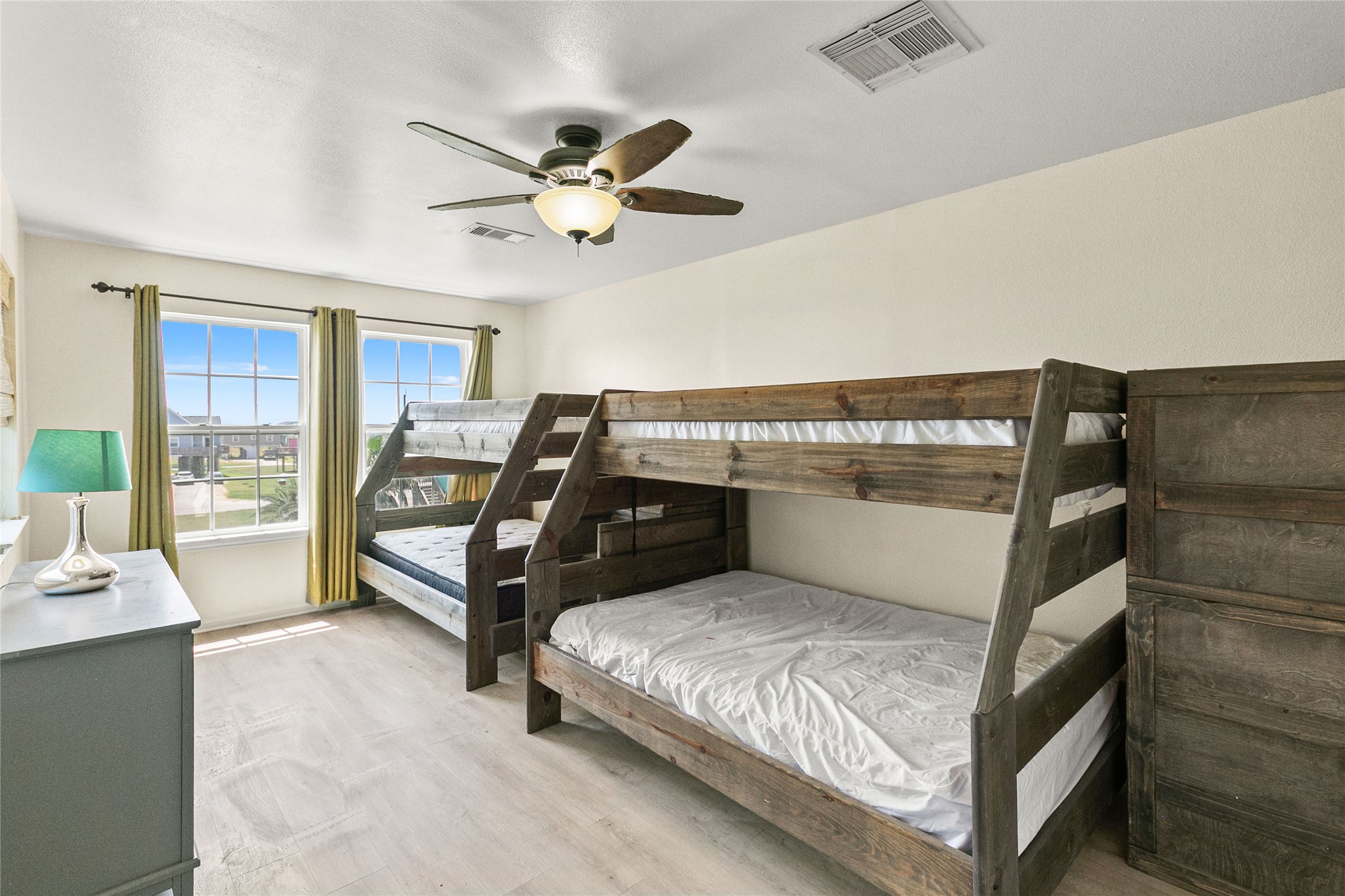 308 Seabean Street Surfside Beach, TX 77541 - Photo 20 of 30 Gallery Image 20