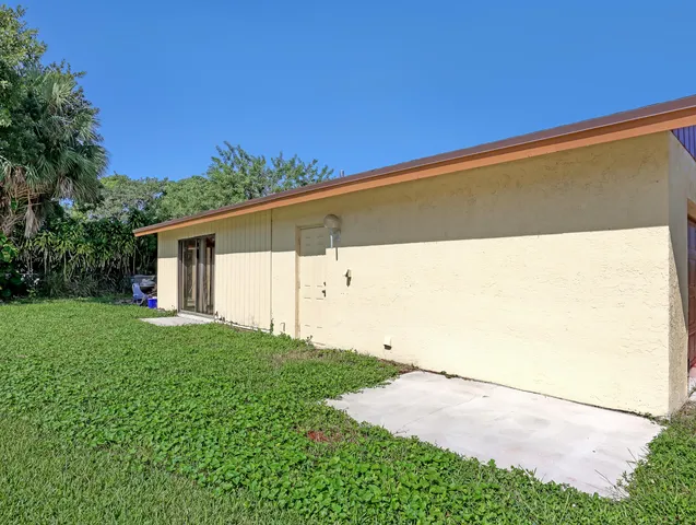 $465,000 | 2640 Starwood Circle, West Palm Beach, FL 33406
