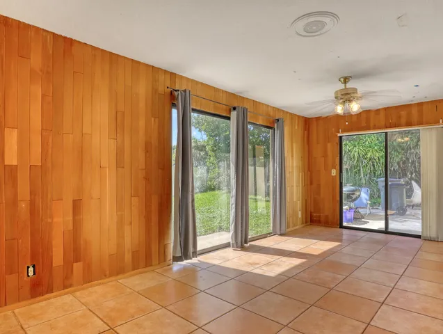 $465,000 | 2640 Starwood Circle, West Palm Beach, FL 33406