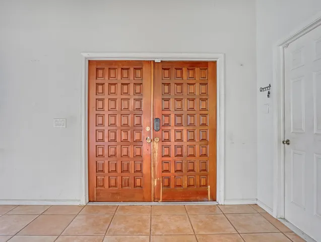 $465,000 | 2640 Starwood Circle, West Palm Beach, FL 33406