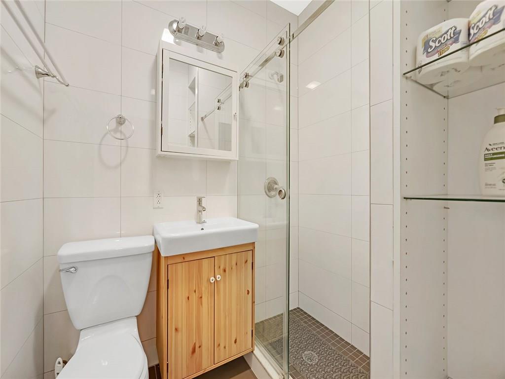 57 St Marks Place Brooklyn, NY 11217 - Photo 11 of 33