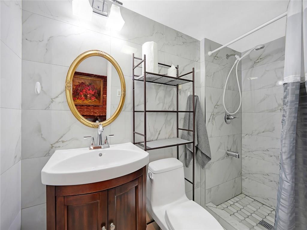 57 St Marks Place Brooklyn, NY 11217 - Photo 22 of 33