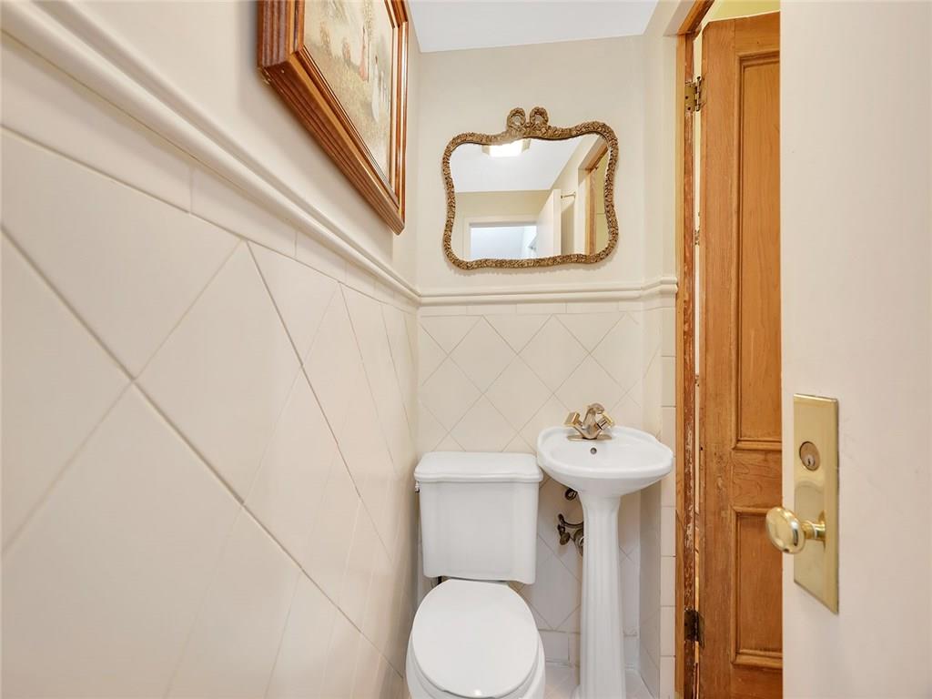 57 St Marks Place Brooklyn, NY 11217 - Photo 27 of 33