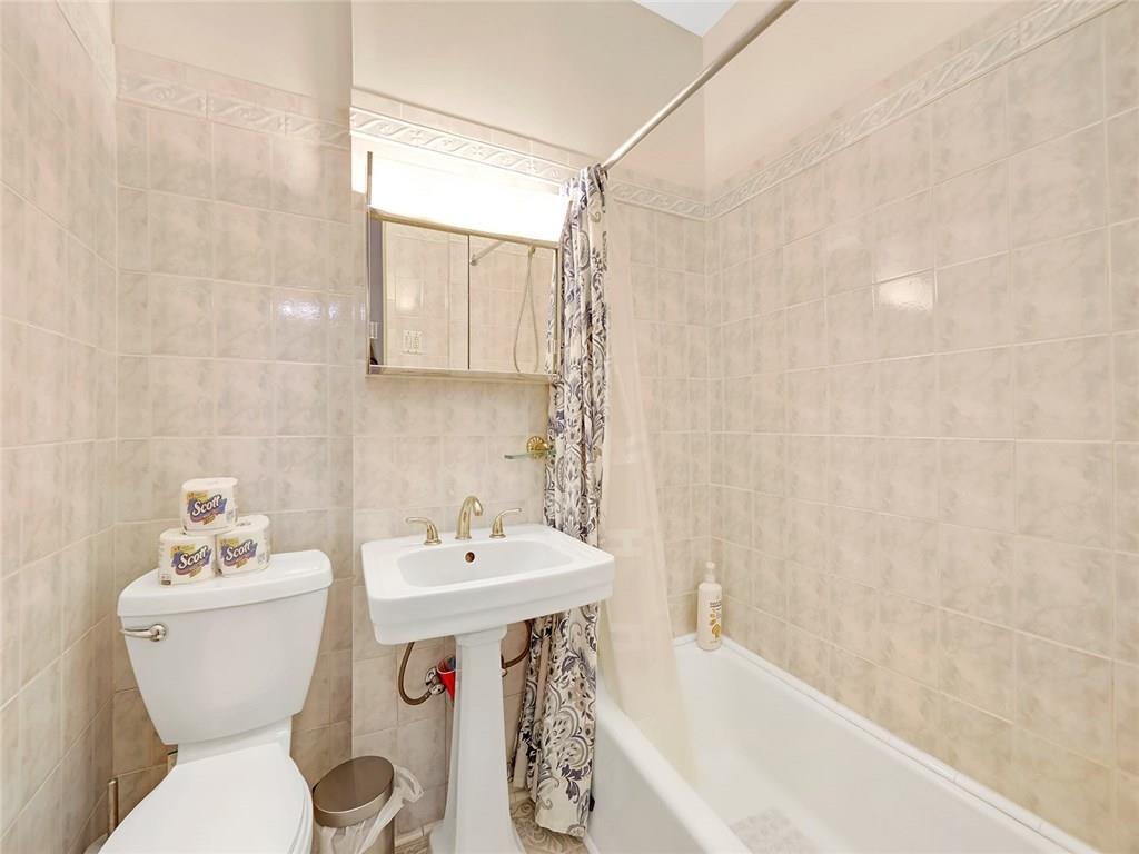 57 St Marks Place Brooklyn, NY 11217 - Photo 8 of 33