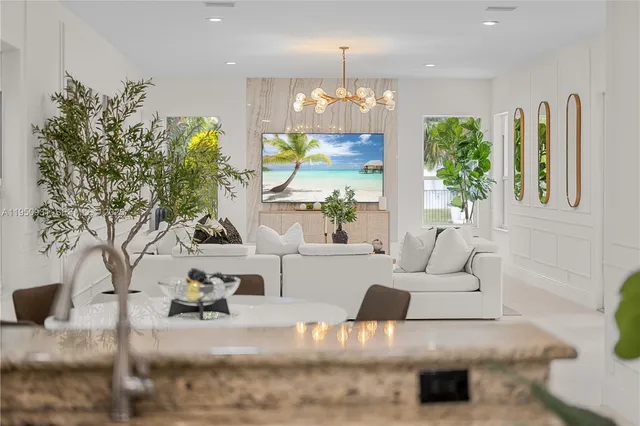 $2,250,000 | 6006 Pinewood Avenue, Parkland, FL 33067