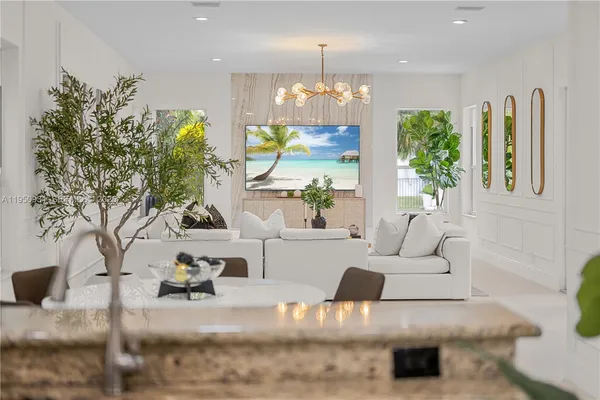 $2,099,000 | 6006 Pinewood Avenue, Parkland, FL 33067