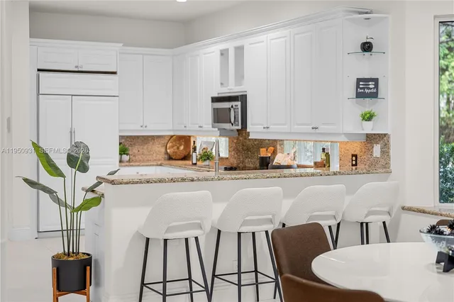 $2,250,000 | 6006 Pinewood Avenue, Parkland, FL 33067